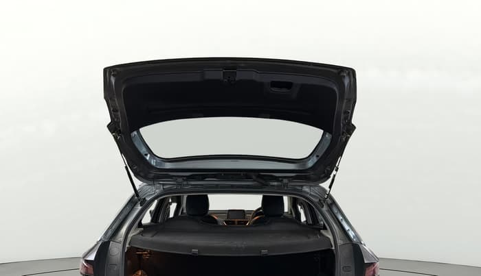 2023 Tata ALTROZ XTA, Petrol, Automatic, 28,205 km, Boot Door Open