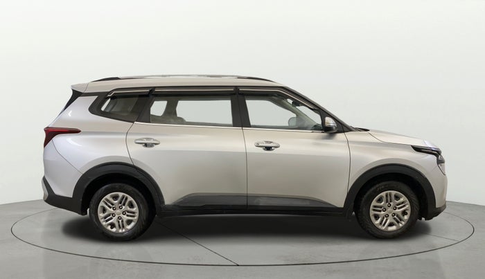 2022 KIA CARENS PRESTIGE 1.5 PETROL 7 STR, Petrol, Manual, 29,278 km, Right Side View