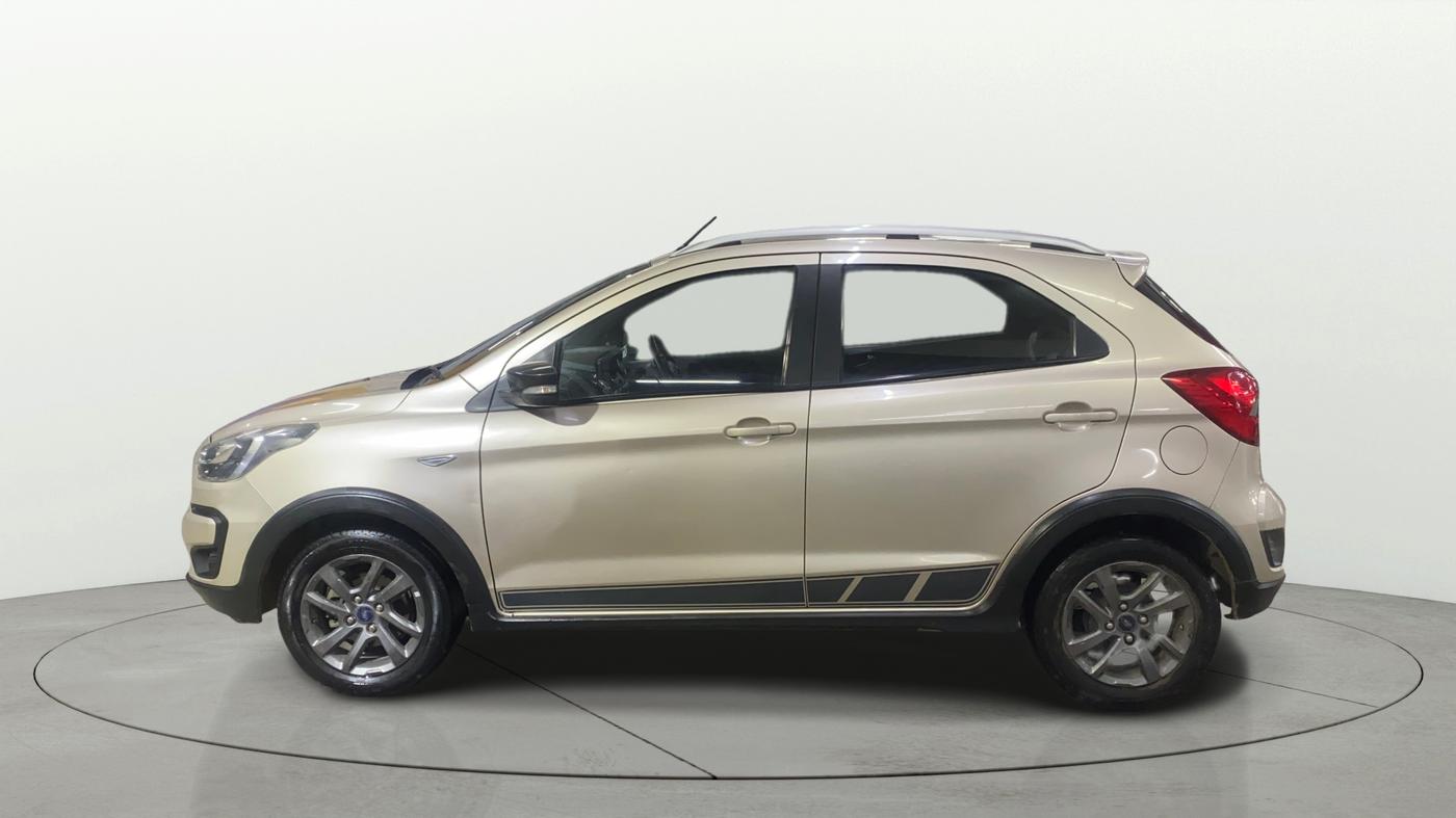 2018 Ford FREESTYLE TITANIUM PLUS 1.2 PETROL, Petrol, Manual, 44,794 km, Left Side
