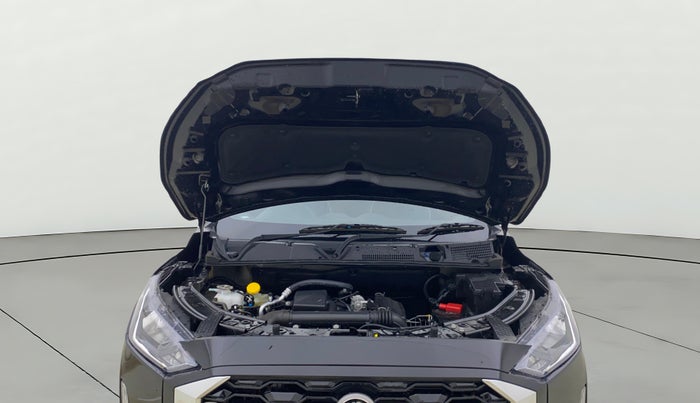 2025 Nissan MAGNITE N-Connecta B4D 1.0 Petrol MT, Petrol, Manual, 234 km, Open Bonet