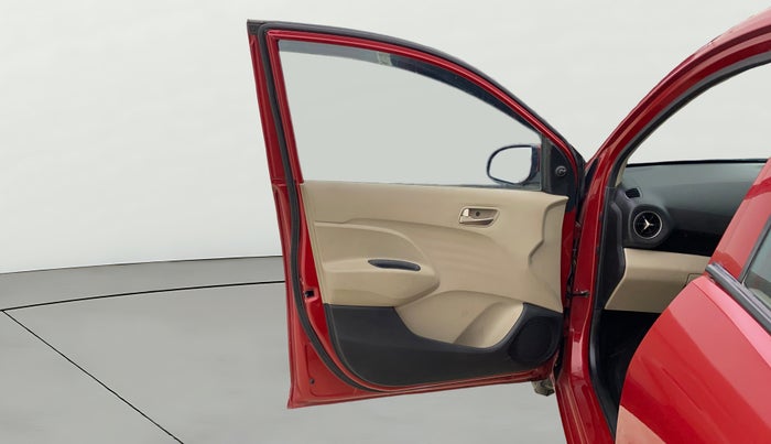 2018 Hyundai NEW SANTRO MAGNA CNG, CNG, Manual, 63,623 km, LHS Front Door