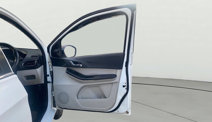 2022 Tata TIGOR XZ PLUS CNG, CNG, Manual, 73,529 km, RHS Front Door