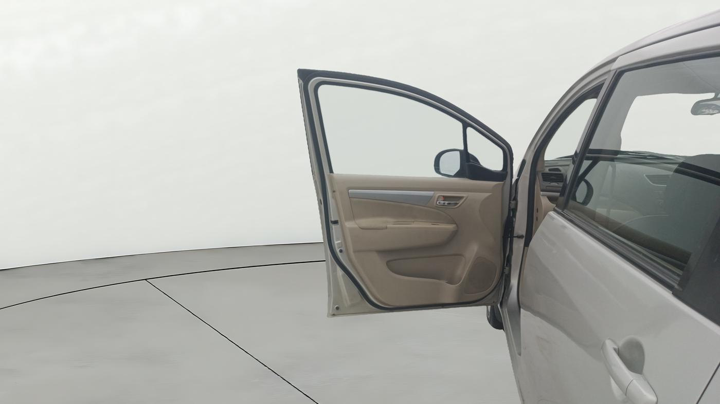2016 Maruti Ertiga VDI SHVS, Diesel, Manual, 84,723 km, LHS Front Door