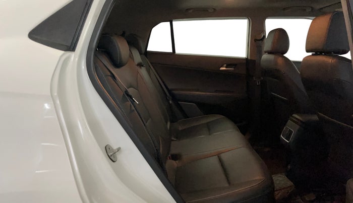 2018 Hyundai Creta SX (O) 1.6 PETROL, Petrol, Manual, 53,082 km, Right Side Rear Door Cabin