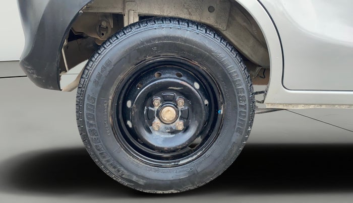 2018 Maruti Alto 800 LX, Petrol, Manual, 80,610 km, Right Rear Wheel