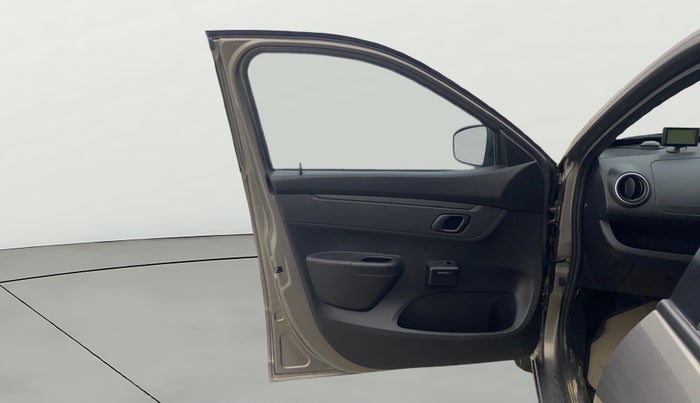 2017 Renault Kwid RXL 1.0 AMT, Petrol, Automatic, 46,620 km, LHS Front Door