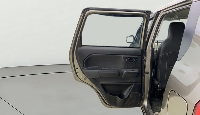 2022 Maruti New Wagon-R LXI CNG 1.0, CNG, Manual, 1,09,976 km, LHS Rear Door