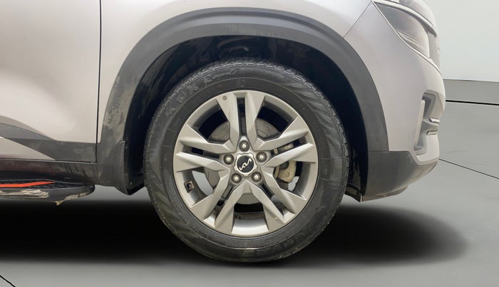 2021 KIA SELTOS HTX 1.5 CVT PETROL, Petrol, Automatic, 61,116 km, Right Front Wheel