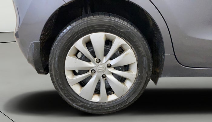 2016 Maruti Baleno DELTA PETROL 1.2, Petrol, Manual, 81,113 km, Right Rear Wheel