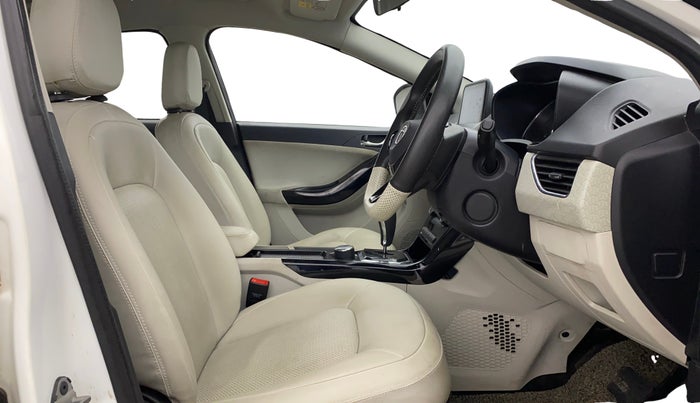 2021 Tata NEXON XZA PLUS PETROL, Petrol, Automatic, 59,832 km, Right Side Front Door Cabin