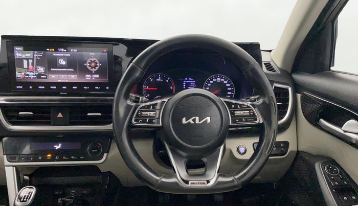 2022 KIA SELTOS HTX DIESEL 1.5, Diesel, Manual, 1,10,027 km, Steering Wheel Close Up