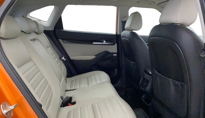 2020 KIA SELTOS GTX PLUS DCT 1.4 PETROL, Petrol, Automatic, 90,801 km, Right Side Rear Door Cabin