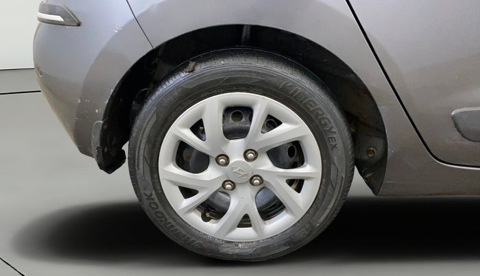 2019 Hyundai Grand i10 SPORTZ 1.2 KAPPA VTVT, CNG, Manual, 58,250 km, Right Rear Wheel