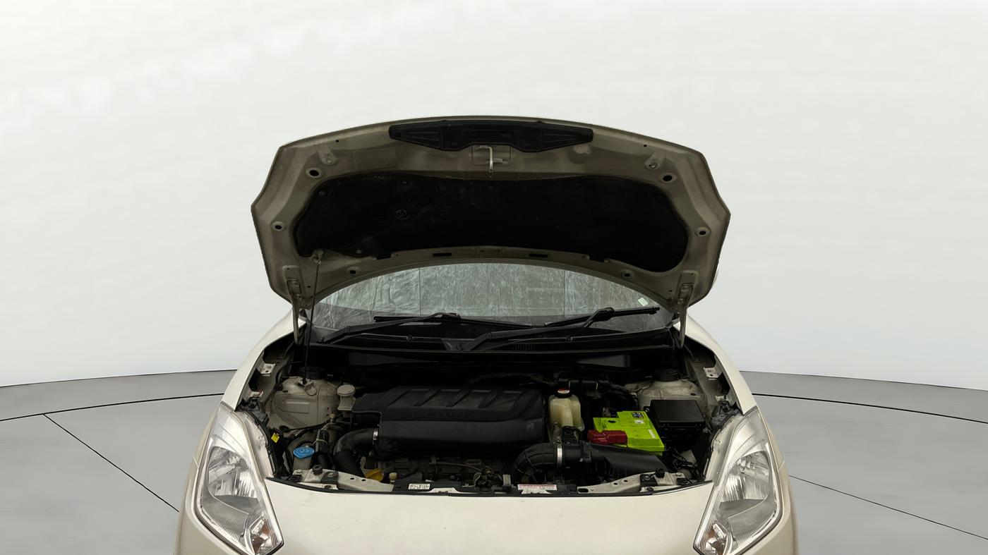 2019 Maruti Swift LDI, Diesel, Manual, 74,366 km, Open Bonet