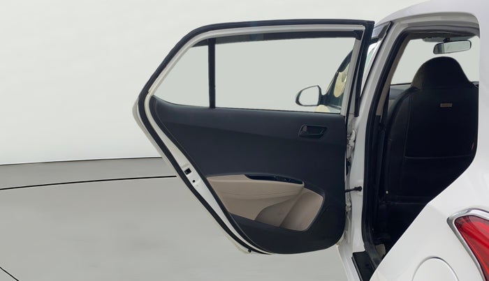 2017 Hyundai Grand i10 MAGNA 1.2 KAPPA VTVT, Petrol, Manual, 68,149 km, LHS Rear Door