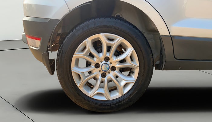 2014 Ford Ecosport TITANIUM 1.5L DIESEL (OPT), Diesel, Manual, 1,15,278 km, Right Rear Wheel