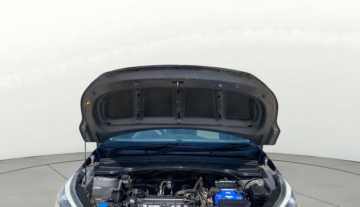 2016 Hyundai Creta SX PLUS 1.6 PETROL, Petrol, Manual, 1,32,816 km, Open Bonet