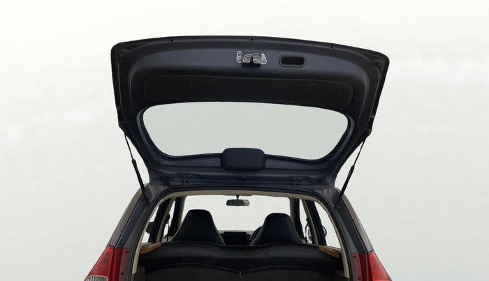 2014 Hyundai i10 MAGNA 1.1, Petrol, Manual, 33,275 km, Boot Door Open