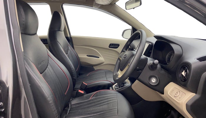 2022 Hyundai NEW SANTRO SPORTZ EXECUTIVE MT CNG, CNG, Manual, 25,999 km, Right Side Front Door Cabin