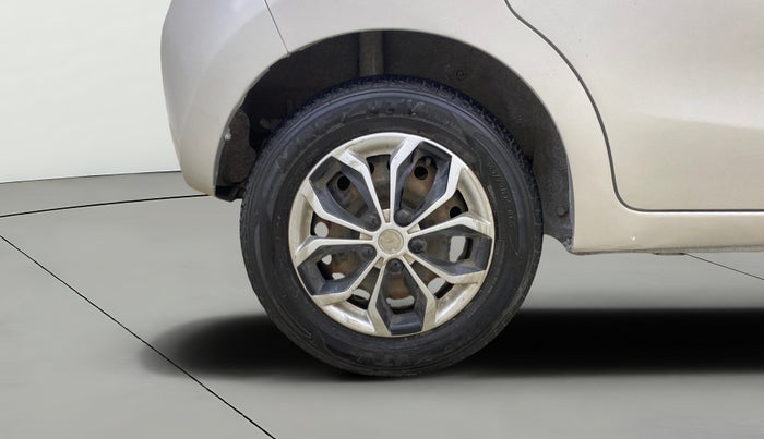 2014 Maruti Celerio VXI CNG, CNG, Manual, 98,947 km, Right Rear Wheel