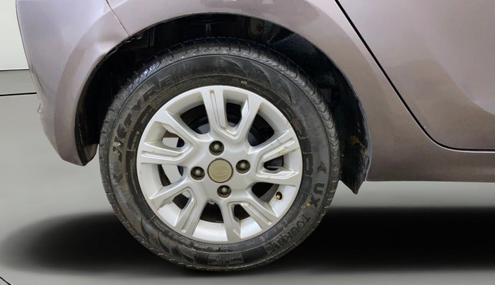 2017 Tata Tiago XZA PETROL, CNG, Automatic, 45,101 km, Right Rear Wheel