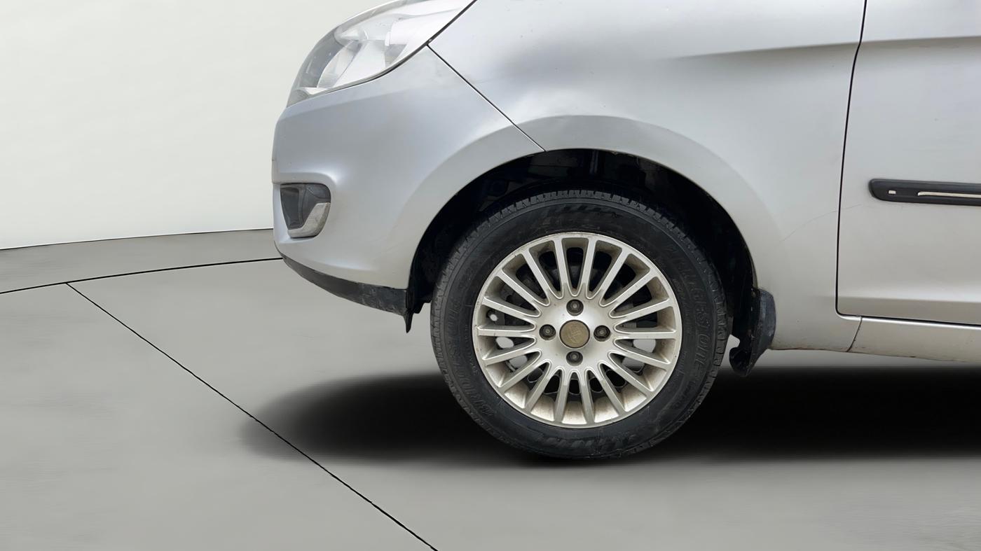 2014 Tata Zest XMS PETROL, Petrol, Manual, 69,402 km, Left Front Wheel