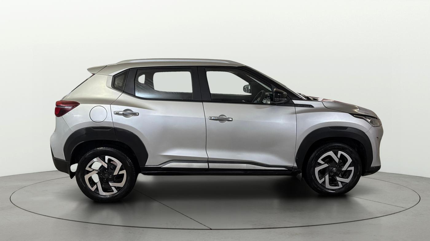2022 Nissan MAGNITE XV AMT, Petrol, Automatic, 80,226 km, Right Side View
