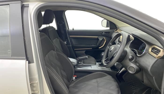 2021 Renault Kiger RXT 1.0 TURBO MT, Petrol, Manual, 30,819 km, Right Side Front Door Cabin