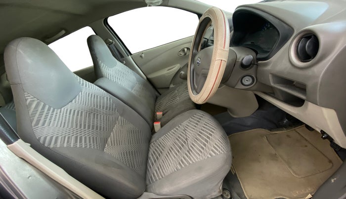 2015 Datsun Go Plus T, Petrol, Manual, 60,217 km, Right Side Front Door Cabin