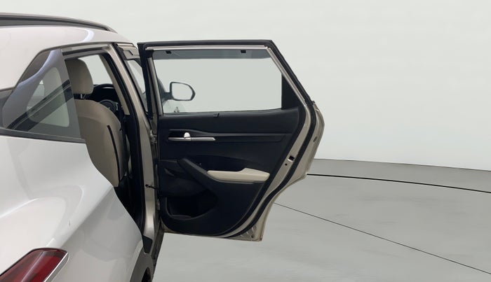 2022 KIA SELTOS HTK PLUS 1.5 IMT, Petrol, Manual, 45,851 km, RHS Rear Door