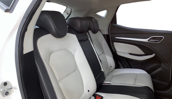 2023 MG ASTOR SHARP 1.5 CVT, Petrol, Automatic, 21,810 km, Right Side Rear Door Cabin