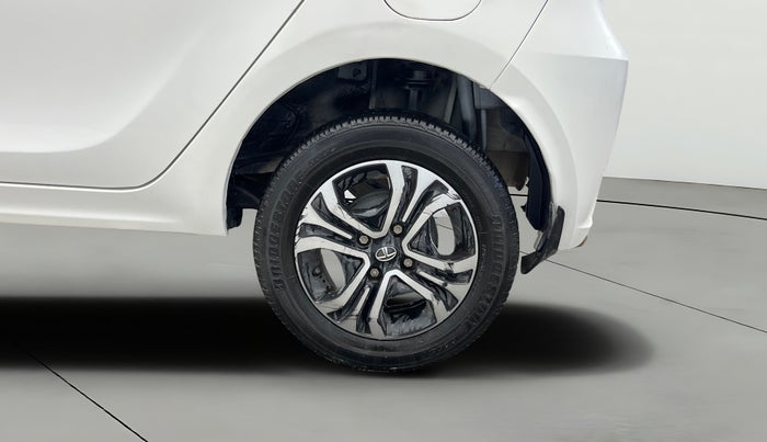 2022 Tata Tiago XZ PLUS CNG, CNG, Manual, 30,379 km, Left Rear Wheel