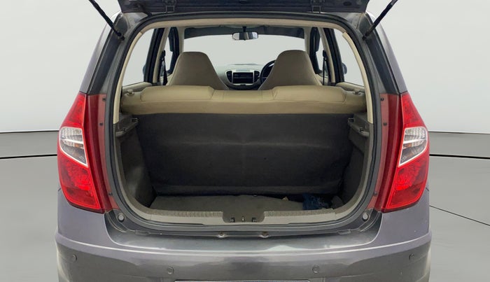 2013 Hyundai i10 MAGNA 1.2, Petrol, Manual, 1,04,654 km, Boot Open Zoomed View