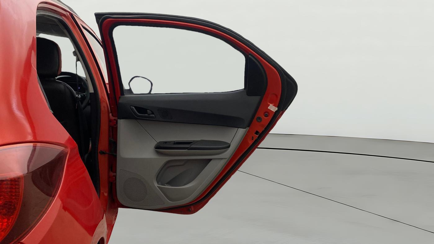 2021 Tata Tiago XT PETROL, Petrol, Manual, 55,665 km, RHS Rear Door