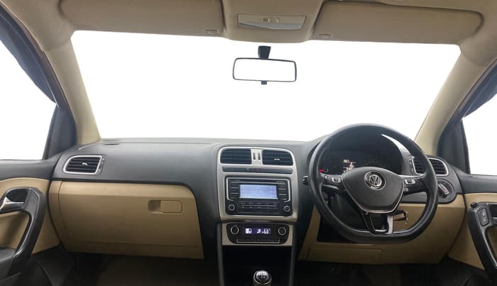 2015 Volkswagen Polo HIGHLINE1.2L, Petrol, Manual, 91,655 km, Dashboard