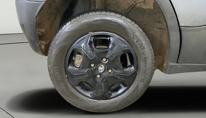 2022 Tata PUNCH ACCOMPLISHED MT, Petrol, Manual, 32,151 km, Right Rear Wheel