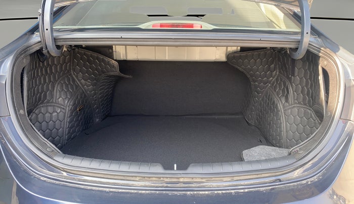 2021 Hyundai Verna SX (O) 1.5 VTVT IVT, Petrol, Automatic, 45,311 km, Boot Open Zoomed View