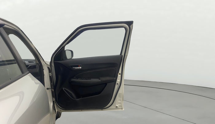 2019 Maruti Swift VXI AMT, Petrol, Automatic, 41,165 km, RHS Front Door