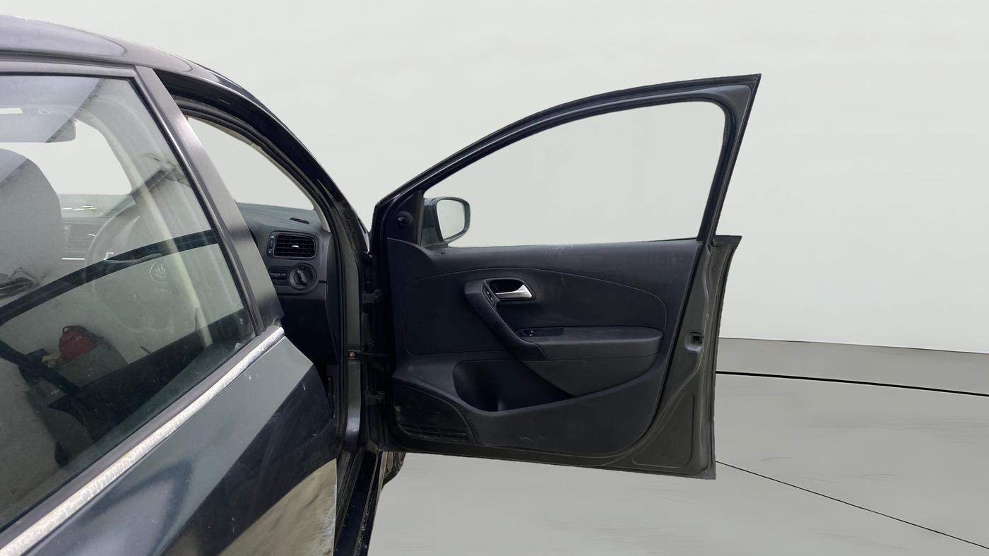 2015 Volkswagen Polo TRENDLINE 1.2L PETROL, Petrol, Manual, 56,382 km, RHS Front Door