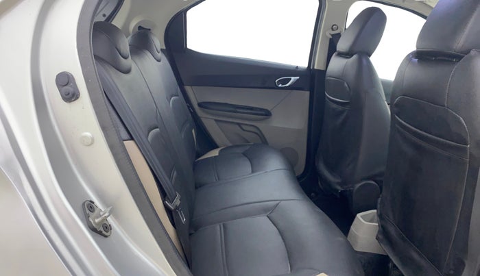 2016 Tata Tiago XZ PETROL, Petrol, Manual, 40,949 km, Right Side Rear Door Cabin