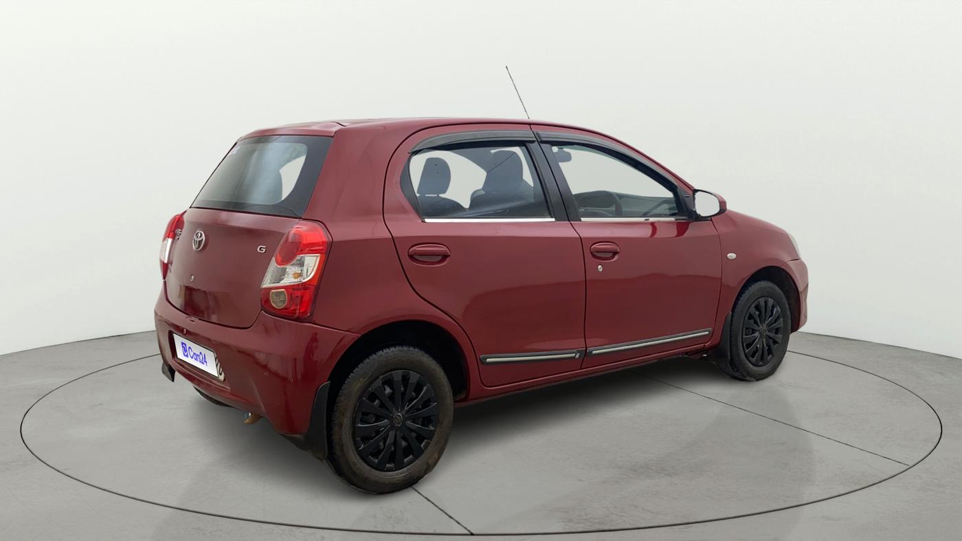 2013 Toyota Etios Liva G, Petrol, Manual, 76,824 km, Right Back Diagonal