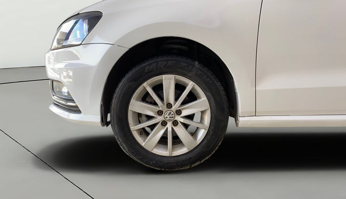 2016 Volkswagen Ameo HIGHLINE1.2L, Petrol, Manual, 29,049 km, Left Front Wheel