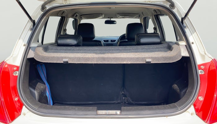 2015 Maruti Swift Dzire VXI, Petrol, Manual, 35,413 km, Boot Open Zoomed View