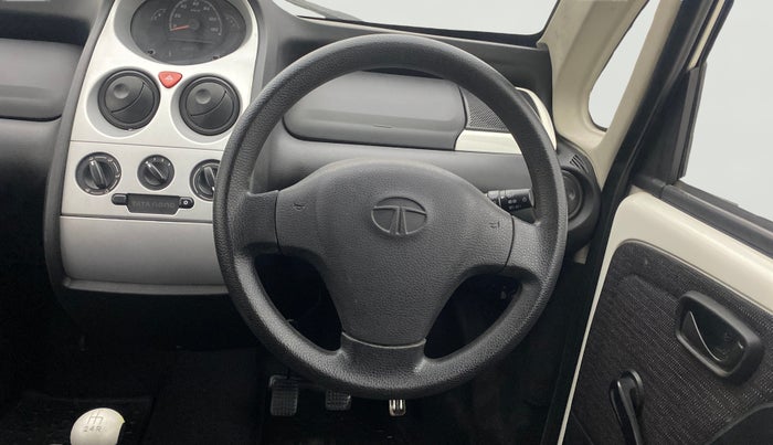 2015 Tata Nano TWIST XE, Petrol, Manual, 43,768 km, Steering Wheel Close Up