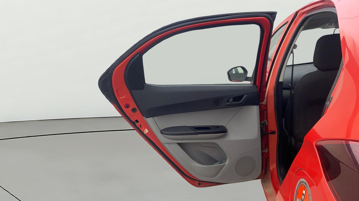 2023 Tata Tiago XT (O) PETROL, Petrol, Manual, 1,632 km, LHS Rear Door