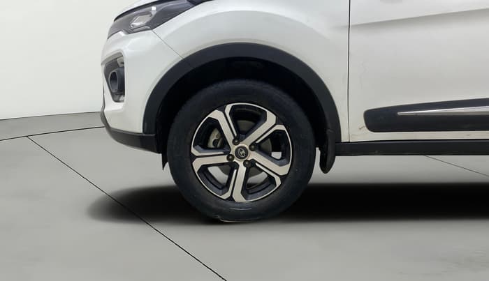 2023 Tata NEXON XZ PLUS PETROL SUNROOF, Petrol, Manual, 98,589 km, Left Front Wheel