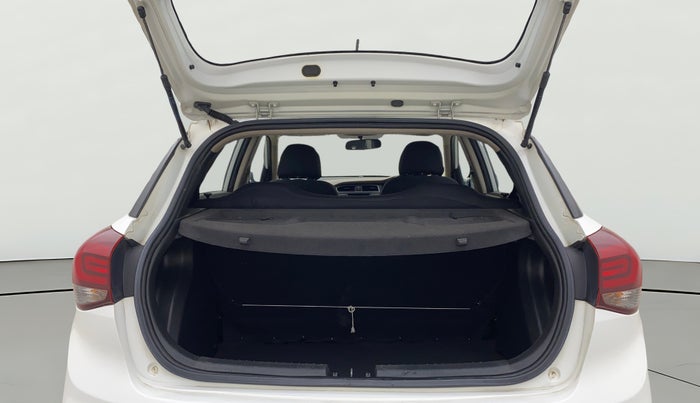 2019 Hyundai Elite i20 SPORTZ 1.2, Petrol, Manual, 1,36,388 km, Boot Open Zoomed View