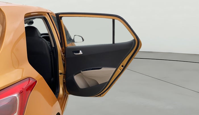 2017 Hyundai Grand i10 SPORTZ 1.2 KAPPA VTVT, Petrol, Manual, 35,519 km, RHS Rear Door