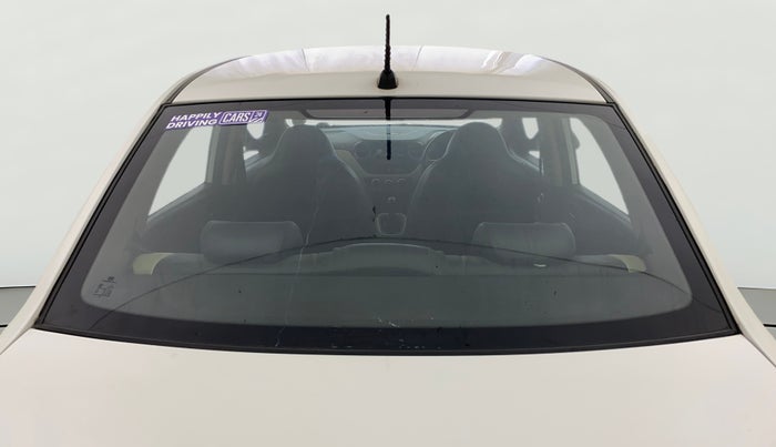2015 Hyundai Xcent BASE 1.1, Diesel, Manual, 1,17,985 km, Rear Windshield