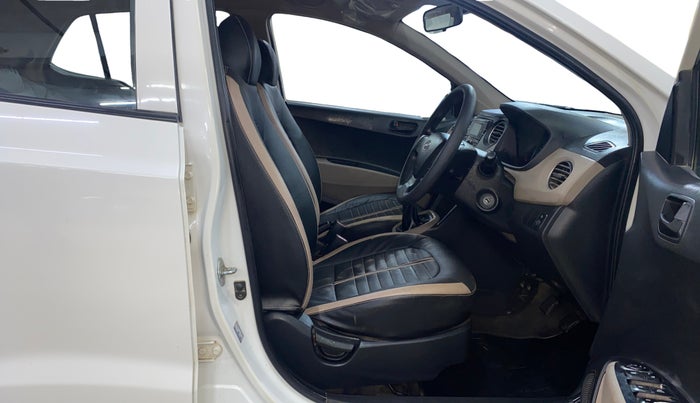 2016 Hyundai Grand i10 MAGNA 1.2 KAPPA VTVT, Petrol, Manual, 68,734 km, Right Side Front Door Cabin